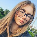 Зина, 18 лет