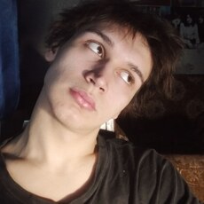 Фотография мужчины Максим, 19 лет из г. Санкт-Петербург