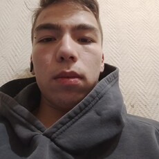 Фотография мужчины Кронид, 19 лет из г. Иваново
