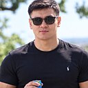 Изот, 31 года