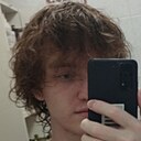 Антон, 23 года