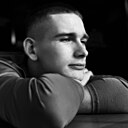 Денис, 24 года
