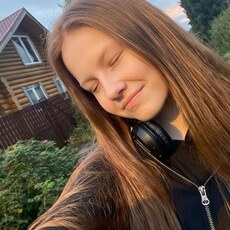 Фотография девушки Людмила, 18 лет из г. Мухтолово