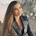 Октябрина, 30 года