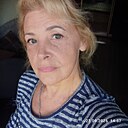 Honey, 52 года